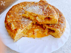 Tortilla de patatas carbonara