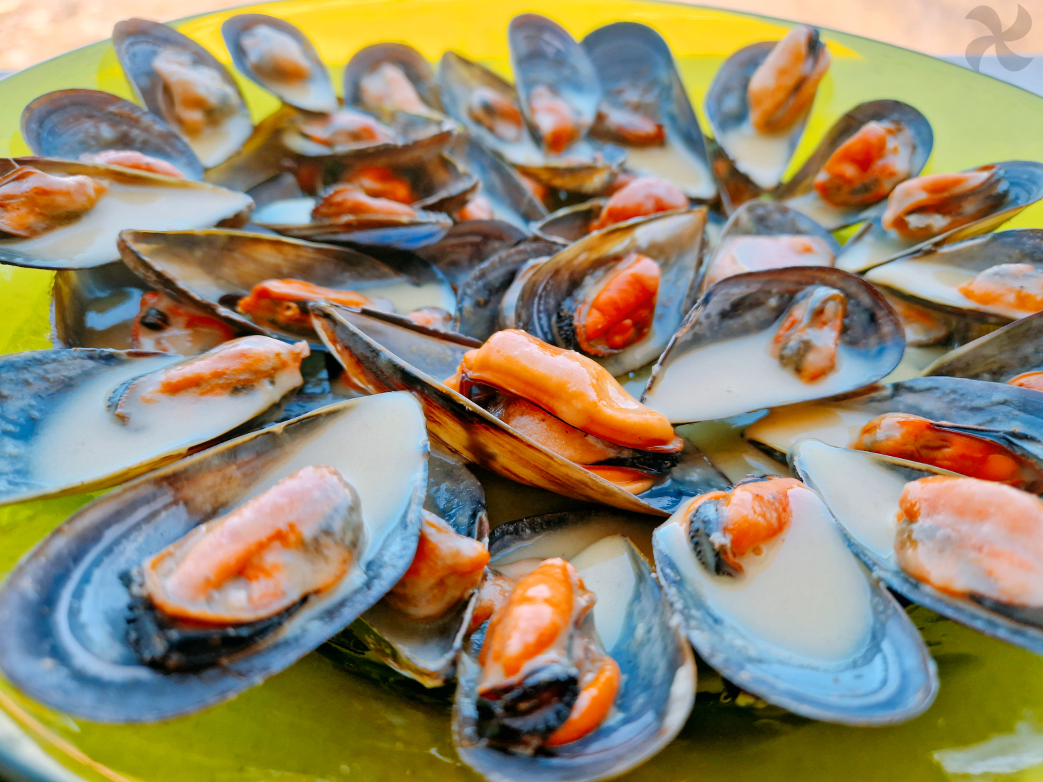 Mejillones en salsa zamorana picante
