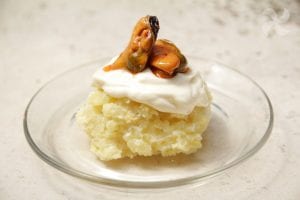 Ensaladilla rusa sencilla con mejillones