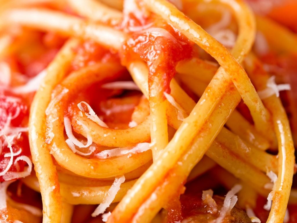 Espaguetis amatriciana
