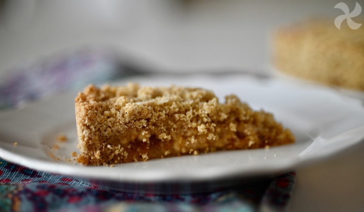 Torta de mermelada y manzana con harina de trigo sarraceno