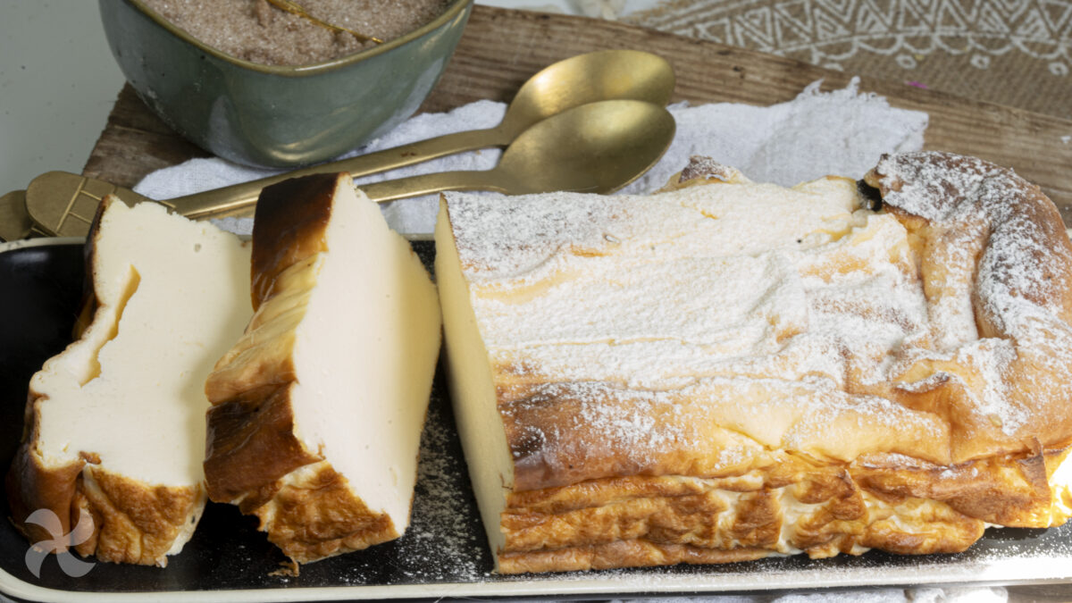 Pastel de yogur griego bajo en calorías