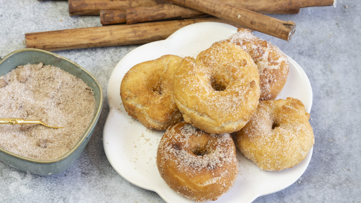 Rosquillas fritas de queso