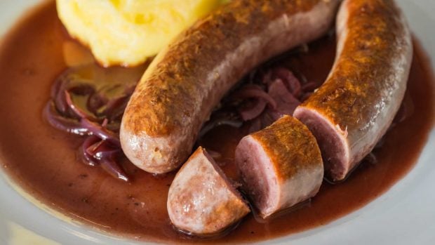 Salchichas al vino
