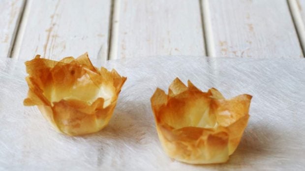 Tulipas de pasta filo
