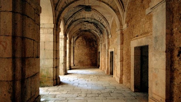 Monasterios