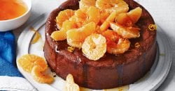 Pastel de mandarina integral con chocolate negro