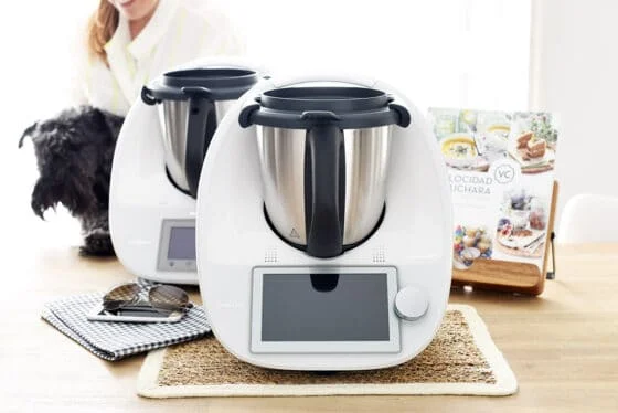 Cómo bloquear la Thermomix para llevarla de viaje
