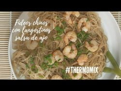 Fideos chinos con langostinos y salsa de ajo | receta thermomix