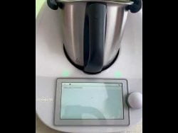 Salsa blanca hecha en Thermomix sígueme en IG thermosazon para más recetas