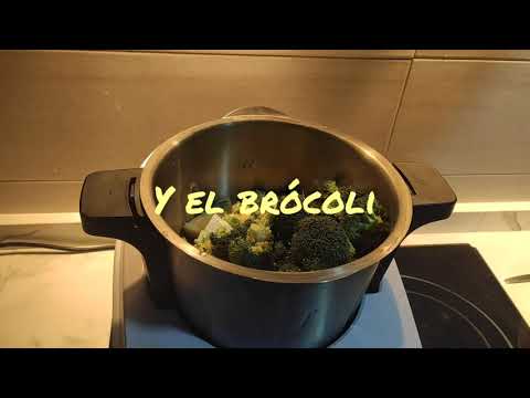 Crema de Brócoli con Monsieur Cuisine Connect.