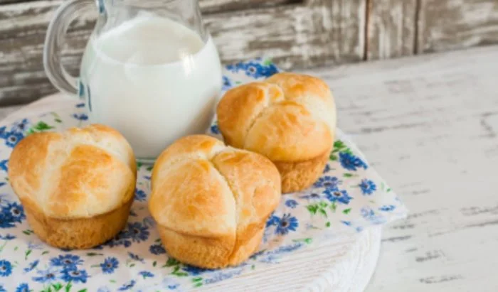 Pan de leche esponjoso, receta casera para un desayuno o merienda de lujo