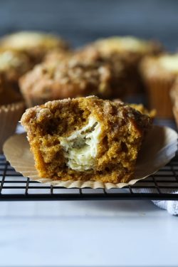 Muffins de calabaza y queso crema (Starbucks Copycat)