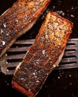 Pescado de piel crujiente |  RecetaTin Eats