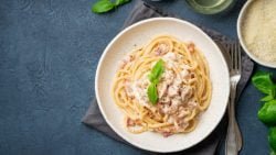 Espaguetis al cava, receta de pasta de lujo fácil de preparar