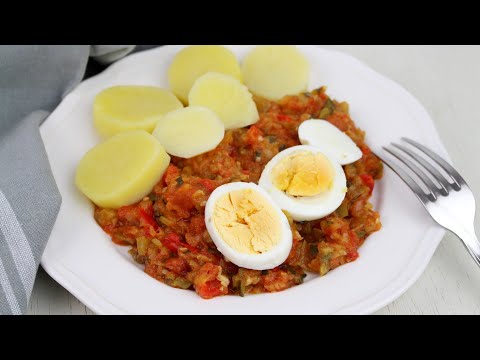 🥚🥔🍅PISTO con HUEVO duro y PATATA en Thermomix🍅🥔🥚 | Receta sana con Thermomix
