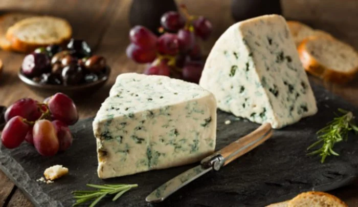 Las 5 mejores recetas con queso azul, celebra el día internacional por todo lo alto