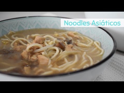 Noodles Asiáticos con pollo | Monsieur Cuisine Plus