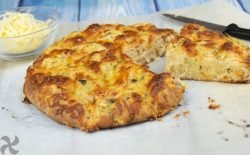 Pan-pizza de ajo