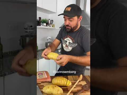 PAPAS ACORDEÓN CON PANCETA Y QUESO – Papas Hasselback RECETA! #Receta #JaviRosemberg #Food #Yummy
