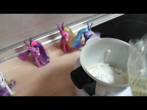 Receta tortitas en Monsieur Cousine Mini Lidl con My Little Pony🥞🦄🌈😍