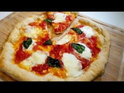 CÓMO HACER LA CLÁSICA PIZZA NAPOLITANA CON THERMOMIX