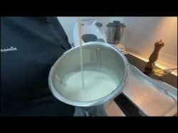 Lasaña familiar con Thermomix Friend
