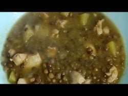 Lentejas al curry con pollo y manzana, fácil y rico con Thermomix