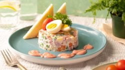 Lo hemos hecho mal toda la vida!: así es la auténtica receta de la ensaladilla rusa o ensalada O ...