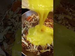 burritos de espinaca huevo carnes y repollo #shorts #receta #jlo