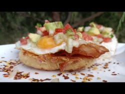 🍳🍞🥓#Huevos #receta #recetasfaciles #egg #recipe
