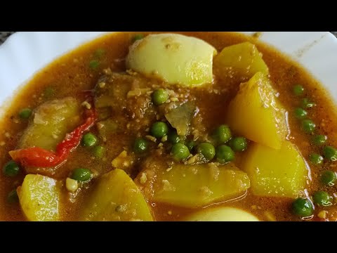Guiso de patatas con huevo, fácil y rico con Thermomix