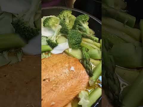 salmon guizaso con vegetables #shorts #receta #viral