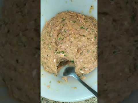 Albóndigas en salsa con guisantes. #receta #albondigas #albondigasensalsa #guisantes
