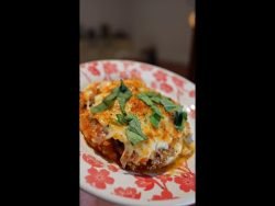 Berenjenas a la Parmesana #shorts #berenjenas #parmesana #lasana #lunesSinCarne #receta #facil #fyp