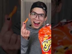 Cómo hacer pan de cheetos Pa la dieta 😀🤟 #shorts #cheetos #receta