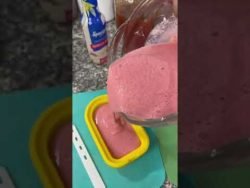 Paleta de fresa 🍓 #paleta #receta #helado