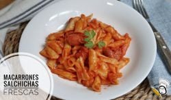 Macarrones con Salchichas Frescas en Mambo