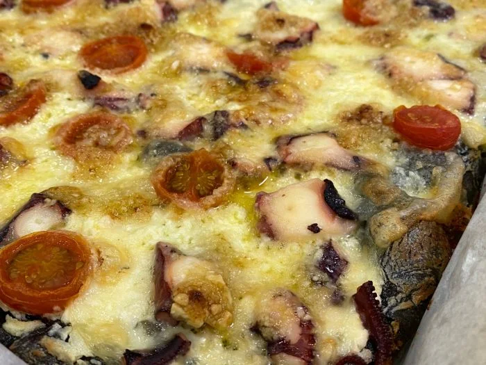 Pizza nero di sepia TM6/TM5