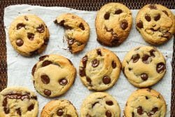 Galletas con chispas de chocolate Air Fryer (consejos y trucos)