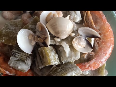 Cardo con almejas, langostinos y bacalao, fácil y rico con Thermomix