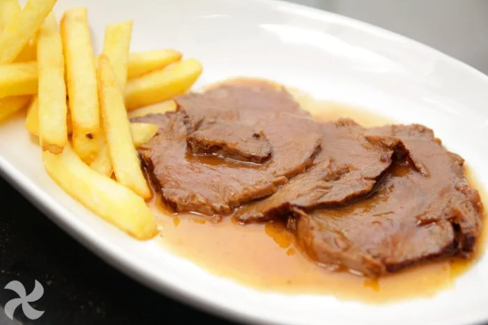 Redondo de ternera asado en olla rápida