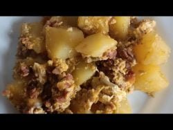 Revuelto de patatas y huevos, fácil y rico con Thermomix