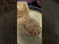 Delicioso espagueti verde ❤️ #espagueti #receta #cocina #cenas #pasta #comida
