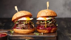 Las hamburguesas caseras más irresistibles con un toque gourmet