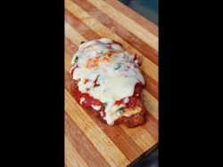 Milanesa de Pollo a la Napolitana 🍗🍅🥳 #shorts #Milanesa #Cocina #Paraguay #receta #DiaDeLaMilanesa