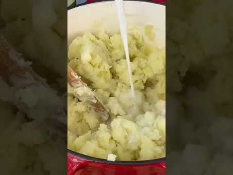 Aprende a hacer el mejor pastel de papas! Riquísimo! #Nucete #Aceitunas #Receta #AceiteDeOlivaVirgen
