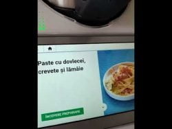 Paste cu dovlecei, creveți și lămâie, la Thermomix.