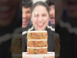 TORTA DE CUMPLEAÑOS 🍰🥳 con @julianapostres #receta #recetafacil #happybirthday