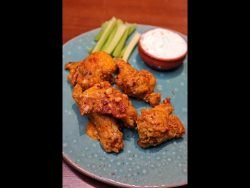 Alitas Bufalo 🍗🌶️🥵 #alitas #bufalo #pollo #picante #Amigos #comida #receta #tutorial #fyp #vlog